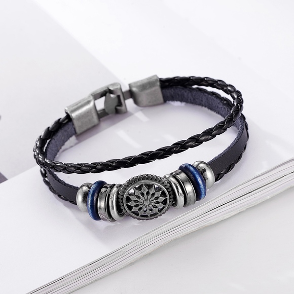 Vintage Compass Charm Multilayer Leather Bracelet - Picture 4 of 8